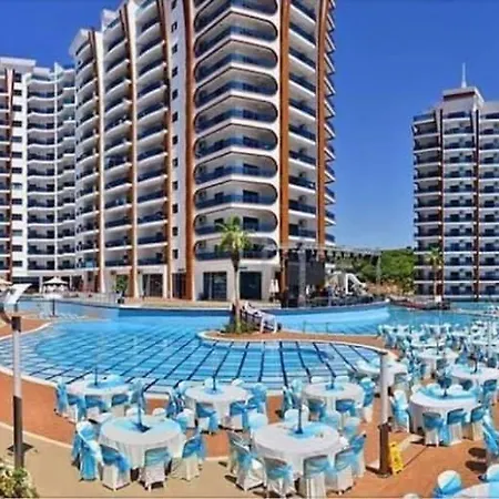 Azura Park *