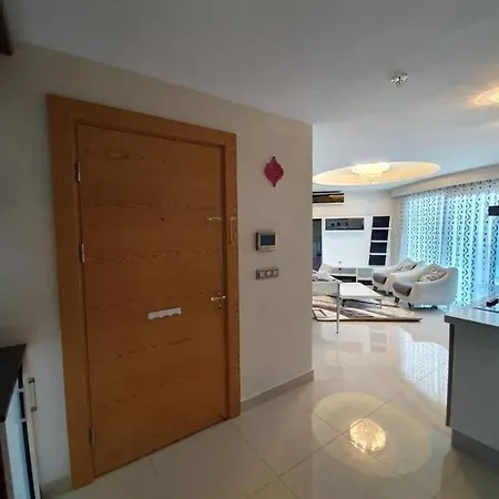 Azura Park Apartamento *