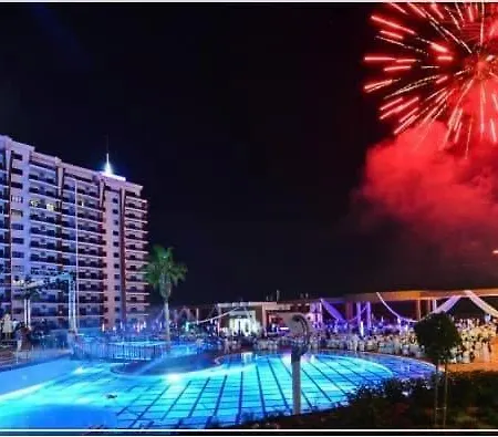 Azura Park *
