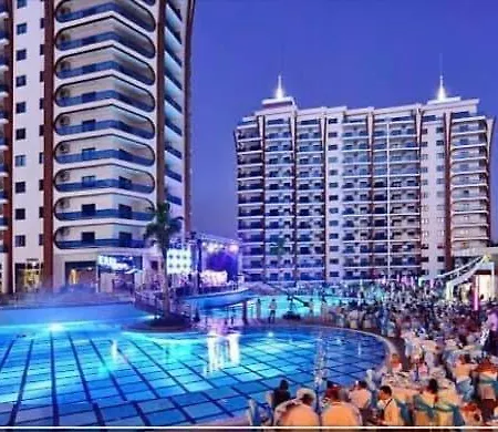 Azura Park *
